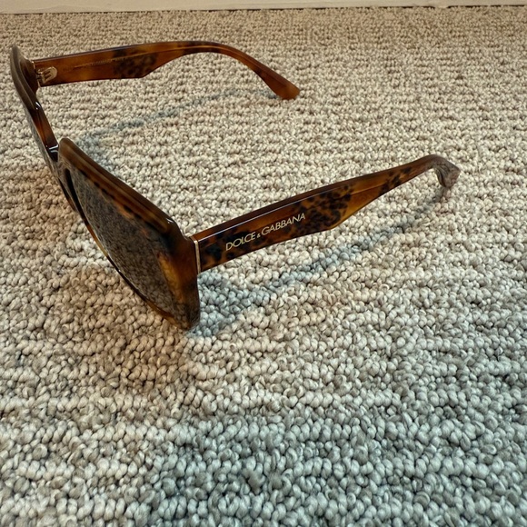 Dolce & Gabbana Havana Animal Print Shaded Sunglasses - Picture 7 of 10